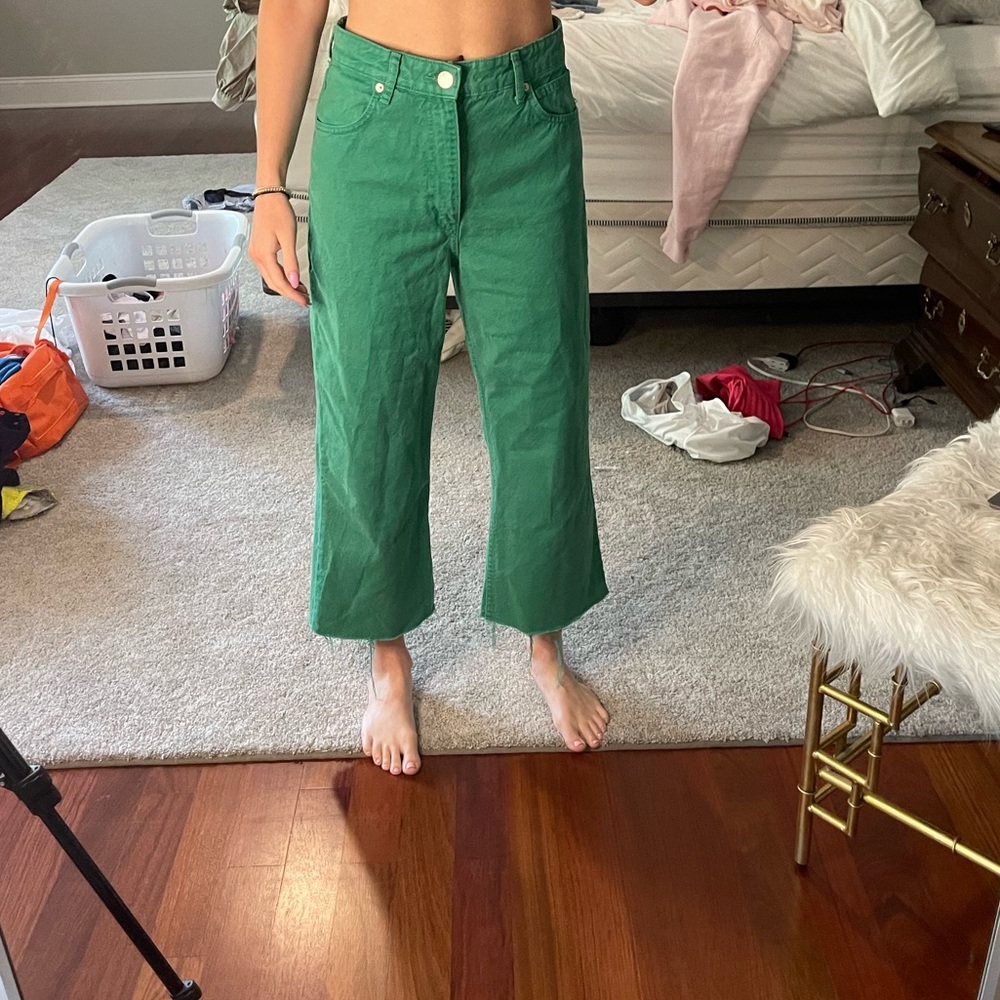 Zara High-Rise Wide Leg Cropped Jeans in Green